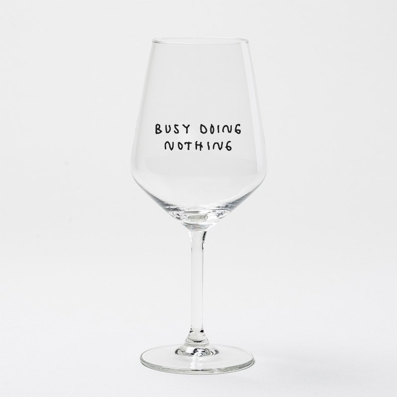 Weinglas by Johanna Schwarzer